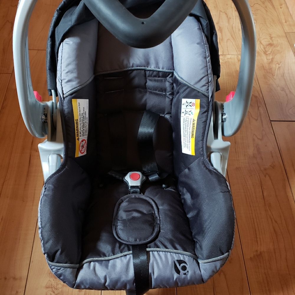 Infant car seat